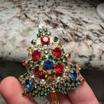 Signed OTC Rhinestone Christmas Tree Pin Brooch Gold Tone Sparkling Prong Set Photo 5