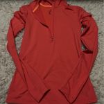 Nike  tight fit, size small, Great condtion Photo 0