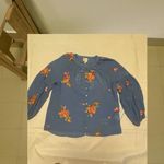 Fig and Flower Blue Top with Multicolor Floral Design Size L Photo 2