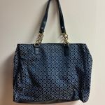 Tommy Hilfiger Navy Blue Large Tote Bag leather exterior with gold hardware Photo 4