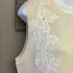 Banana Republic  Women’s Cream Merino Wool Sleeveless Appliqué Sweater Shell- Lge Photo 3