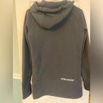 Under Armour  | Women’s Long Sleeved Zip Up Jacket, Size S Photo 3