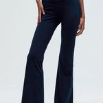 Lululemon Groove Nulu Super-High-Rise Flared Pant Regular true navy Photo 0