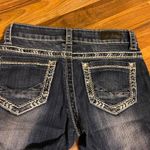 Daytrip Jeans Photo 2