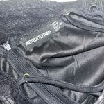 Pretty Little Thing Black Dress Photo 2