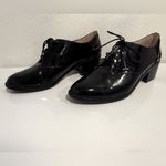 Louise et Cie  Black Patent Almond Toe Lace-Up Oxfords Size 7 EUC Photo 3