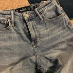 Hollister  high rise mom jeans 26 Photo 3