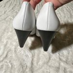 Rebecca Minkoff  Size 8 Zuria White Leather Black Heel Neutral Classic Heritage Photo 9