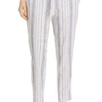 BeachLunchLounge
Striped Tapered-Leg Pants Photo 1