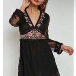 Topshop lace floral embroidered dress in size 4 Photo 4