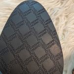 Vionic  SHOES SIZE 7.5 excellent content see all photos color black heel 3” Photo 9