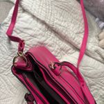 Amazon Pink  Purse  Photo 2