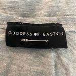 Goddess of Easton Gray Wine Lovers Cropped Tank Top Size S “Love Comes in All Sh Photo 3