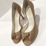 Michaelangelo  Peep toe satin heels, Size 9 formal bow beige taupe neutral Photo 1