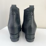 Sorel Joan of Arctic Chelsea Wedge Boot Waterproof Black Leather Size 9 Photo 2