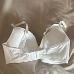SO  Women's White Wire Free T-Shirt bra / J17 Photo 1