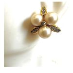 Faux pearl gold tone rhinestone post earrings Photo 3