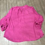 Nice blouse! EUC women’s New Directions magenta pink top. Size XL Photo 3