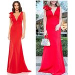 Mac Duggal Bow Shoulder V-Neck Gown in Red Size US 10 NWT Photo 1