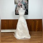 Elegant New Elegance Bridal Collection Organza Wedding Gown! White Size 10 Photo 2