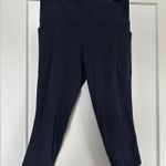 Athleta Salutation Stash Pocket II Capri Leggings Sz L Large Midnight Blue Photo 2