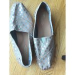 Toms  Women's Slip-on Shoes Grey Rose Gold Metallic Polka Dot Casual Comfort 10 Photo 1