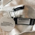 Boohoo  White Tall Crinkle Straight Leg Trousers High Rise Size US 4 Photo 2