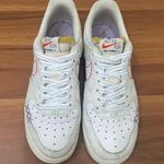 Nike AIR FORCE 1 ‘07 SE Women’s Sneakers Size 7 Photo 3