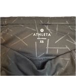 Athleta Women's Black Aura Sonar Athletic Athleisure Capri Leggings Size XS Photo 4