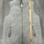 Thread and Supply Women’s  Ivory Sherpa Vest Size Medium  Photo 2