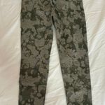 Gymshark Adapt Camo Seamless Leggings in Green Photo 2