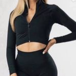 Alphalete  cropped black seamless jacket Photo 0