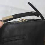 Kate Spade black satchel is beautiful and versatile Photo 1