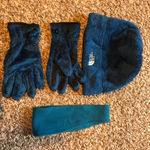 The North Face  Winter Coat White  Accessories Teal  Photo 9