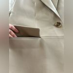BCBGMAXAZRIA NWT  Latte Tan Faux Vegan Leather Oversized Fit Minimalist Blazer L Photo 4