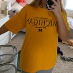 University of Michigan Tee Size L Photo 0