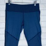 Lululemon Race With Grace Crop Luxtreme Size 8 Cadet Blue Retail $88 Photo 2