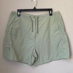Woolrich Women's 14 Meadow Green Nylon Hiking Shorts Outdoor Walking Lightweight Photo 0