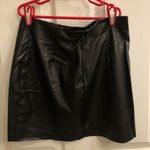 Black Leather Skirt Photo 2