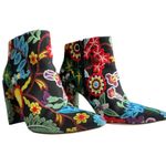 Stuart Weitzman  Embroidered Vero Cuoio Ankle Boots Sz 6.5 Photo 1
