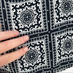 Banana Republic Paisley Printed‎ Career Blouse Top Shirt medium bandana print Black Photo 3