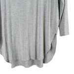 Babaton Aritzia‎  Norris Relaxed T-Shirt in Heather Ashen Grey, Size Small Photo 6