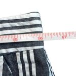 Club Monaco  Medium Gray White Stripe Seersucker Scallop Hem Flat Front Shorts Photo 5