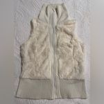 Yoki  New York outerwear collection vest. Off white. Size M. Photo 6