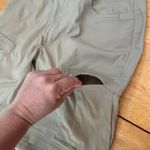 REI Sahara UPF 50 Cargo Hiking Pants Outdoors Stretch Pockets, Size 30W x 32L Tan Photo 4