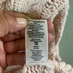 Free People  easy cable knit v-neck pullover S pink Photo 5