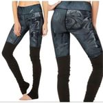 Alo Yoga  Goddess Scrunched Leggings Marble Black XXS‎ Photo 1