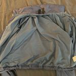Adidas  wind breaker running jacket. Size Medium. Drawstring. Snap closure. Photo 5