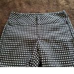 Elle Mid Rise Black w White Square Pattern Cropped Capri Pant Pockets Women's 2 Photo 1