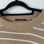 T Tahari | Tan and White Striped Crewneck Knit Sweater Size Medium Photo 3